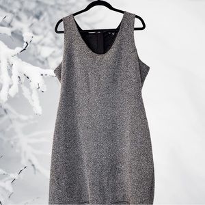 Women’s GAP Sleeveless Gray Dress US Size 16